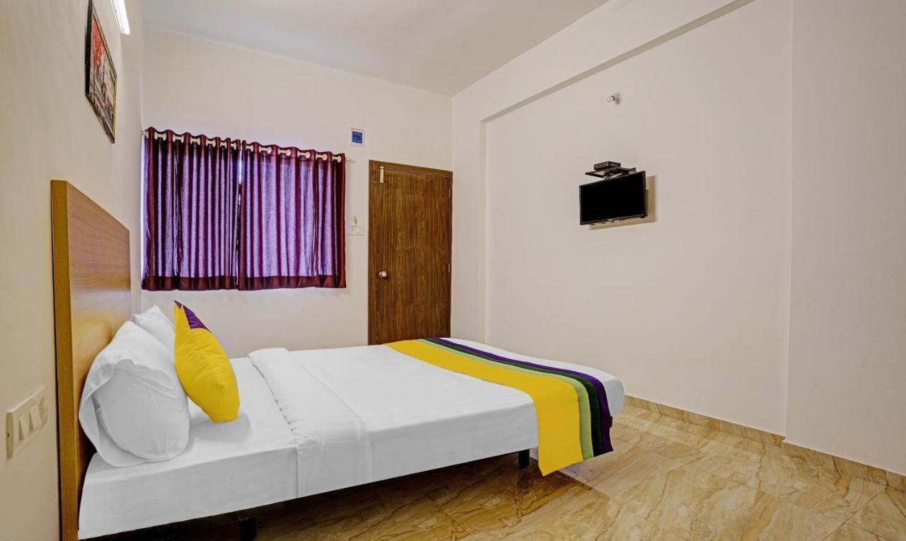 Itsy Hotels Flowers Park Нашик Екстер'єр фото
