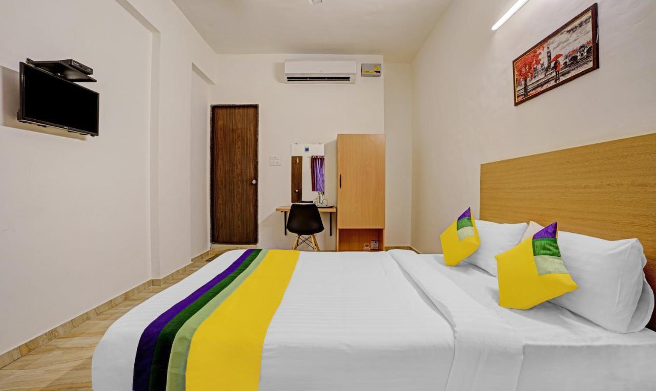 Itsy Hotels Flowers Park Нашик Екстер'єр фото