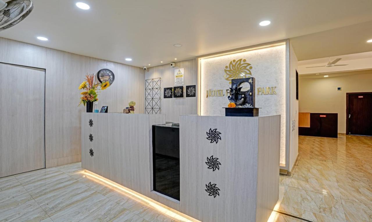 Itsy Hotels Flowers Park Нашик Екстер'єр фото